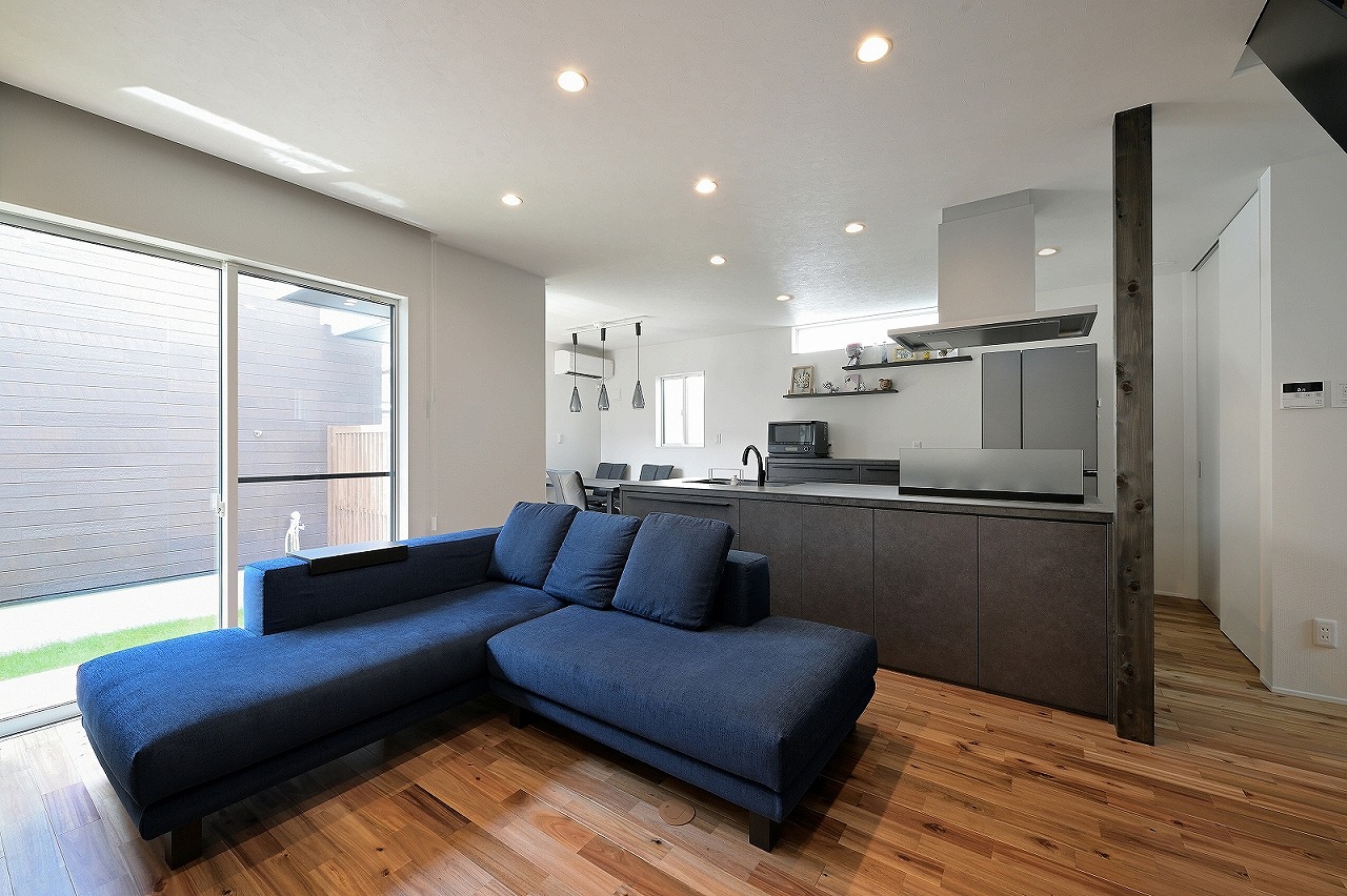 プライベートを守り生活感を見せない家／安城市 GALLERY