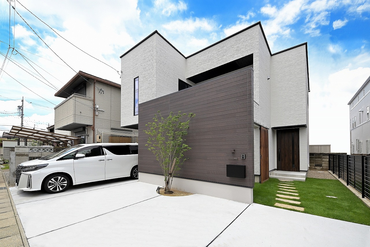プライベートを守り生活感を見せない家／安城市 GALLERY