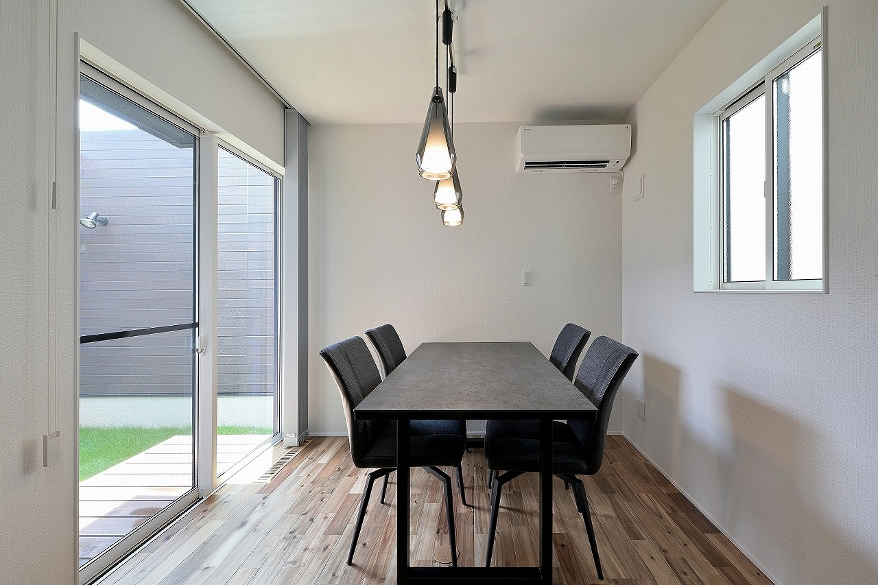 プライベートを守り生活感を見せない家／安城市 GALLERY