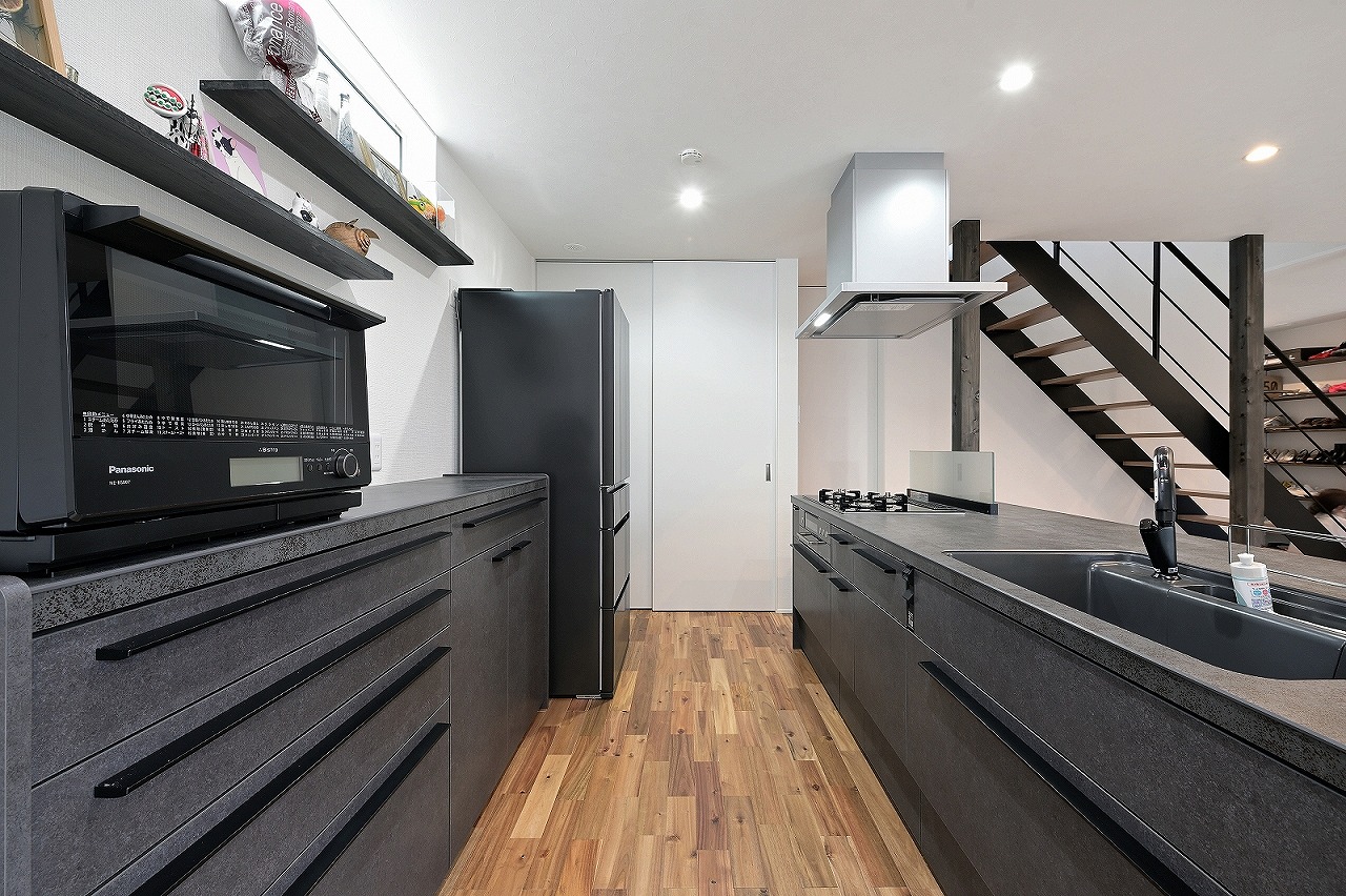 プライベートを守り生活感を見せない家／安城市 GALLERY