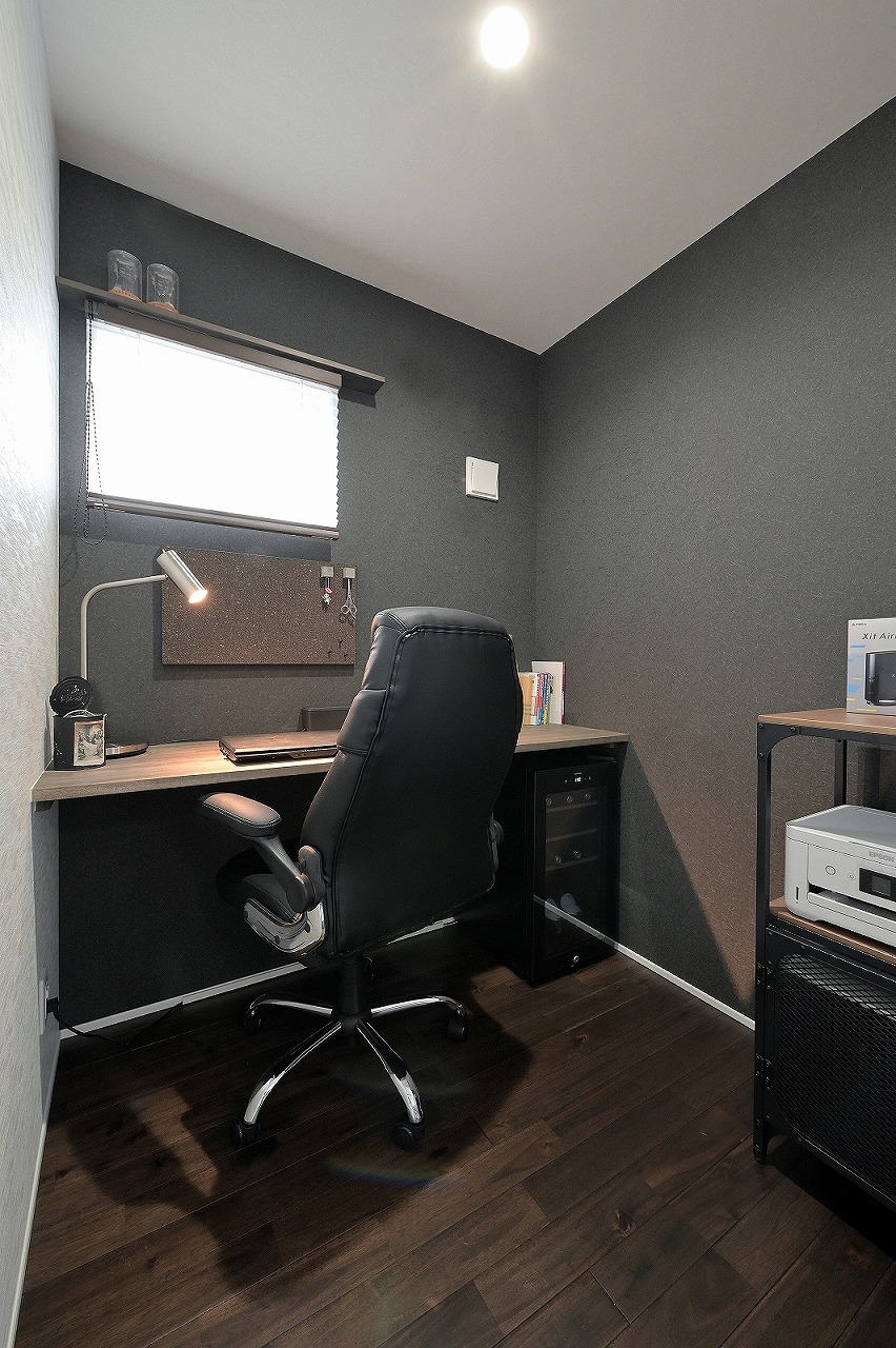 BLACK　WOOD／豊田市 GALLERY