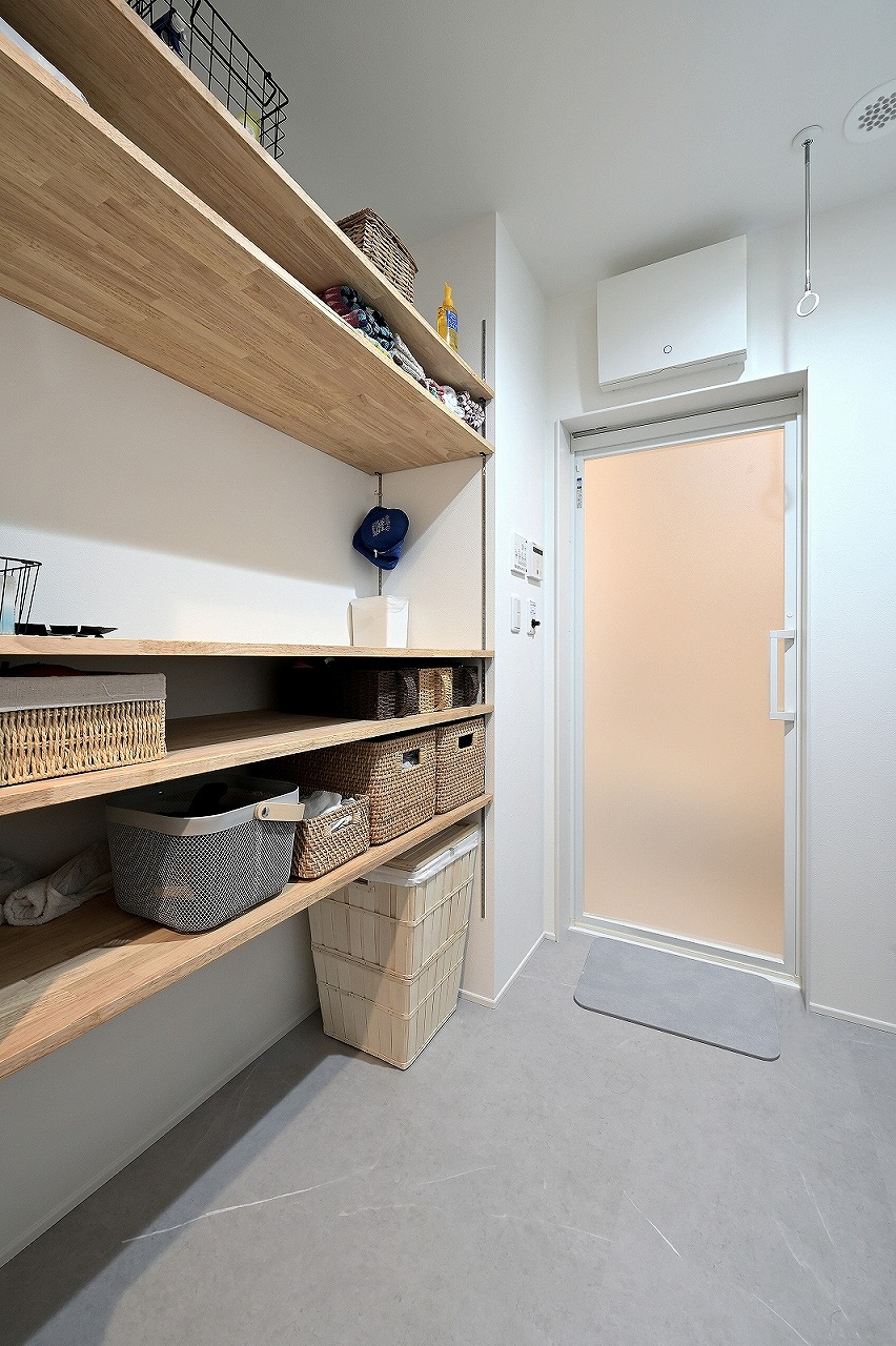 BLACK　WOOD／豊田市 GALLERY