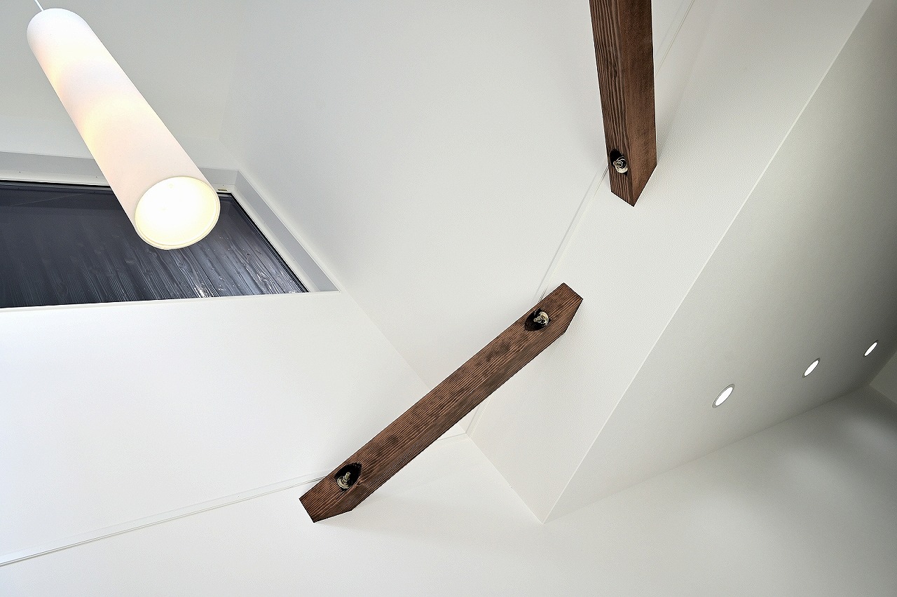 中庭から光が注ぐ快適空間／高浜市 GALLERY