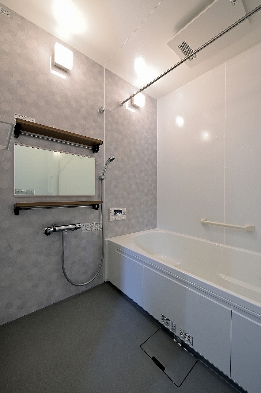 中庭から光が注ぐ快適空間／高浜市 GALLERY