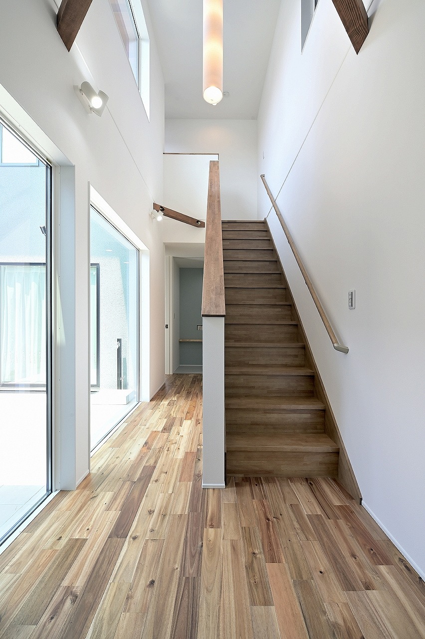 中庭から光が注ぐ快適空間／高浜市 GALLERY