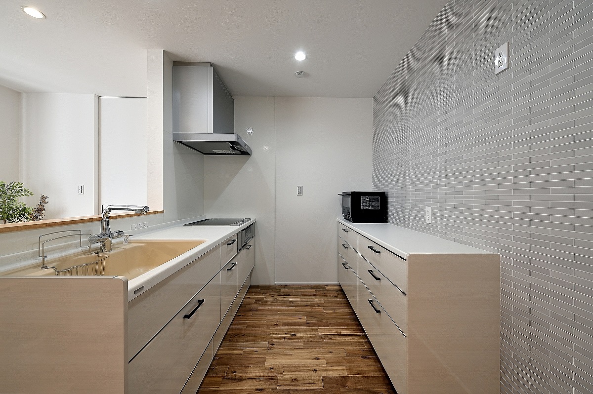 二世帯をつなぐ家／豊田市 GALLERY