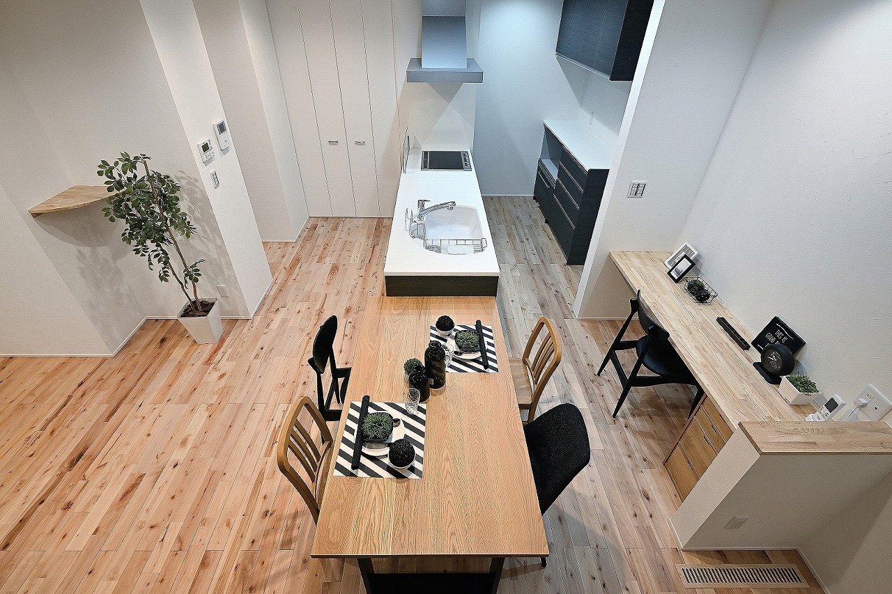 緑に囲まれた家／豊田市 GALLERY