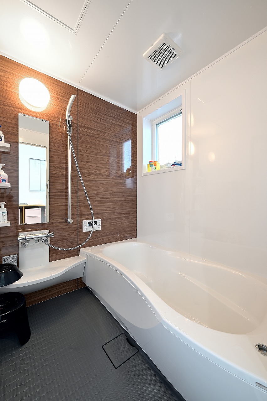 吹抜けと廻廊／豊田市 GALLERY