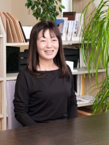 近藤絵理子 KONDO ERIKO